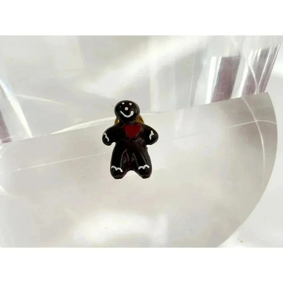 Hand Painted Chocolate Gingerbread Man Cookie Christmas Vintage Pin | Brooch - Picture 6 of 8